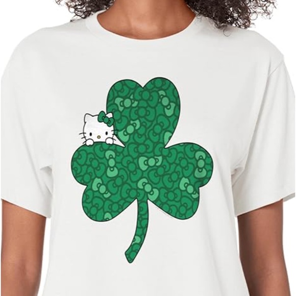 HELLO KITTY ST PATRICKS DAY SHIRT. WOMEN’S SMALL FOUR LEAF CLOVER NWT - Picture 1 of 4